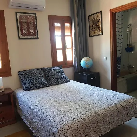 Wave House. Terrace, Bbq,piscina,800mt To Beach Holiday home *